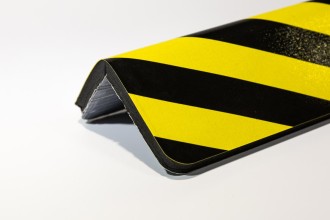 foto-producte-goma-esp-cantoneres-parking-1200x800